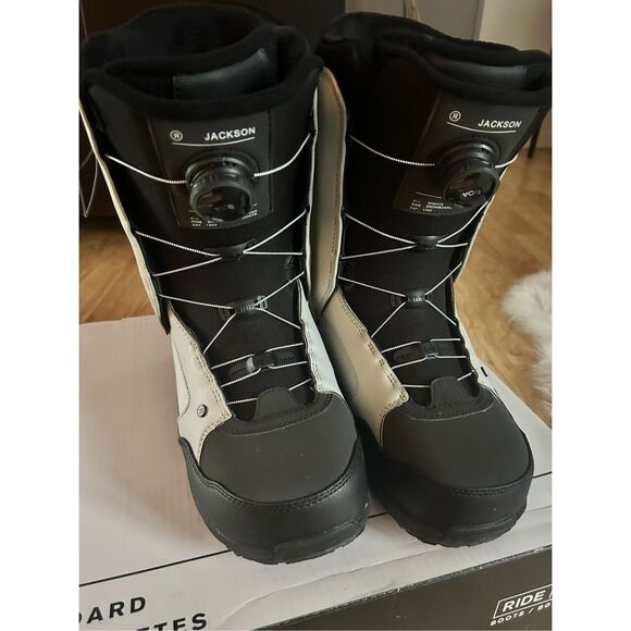 RIDE Jackson SNOWBOARD BOOTS size 11.5 worn once - Picture 1 of 8